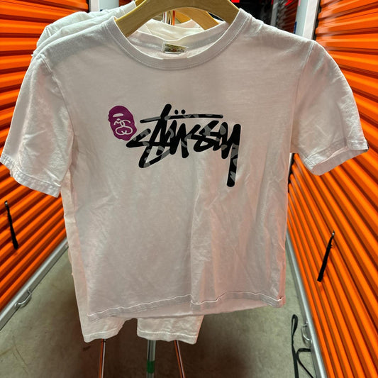 Stussy tee is good condition
