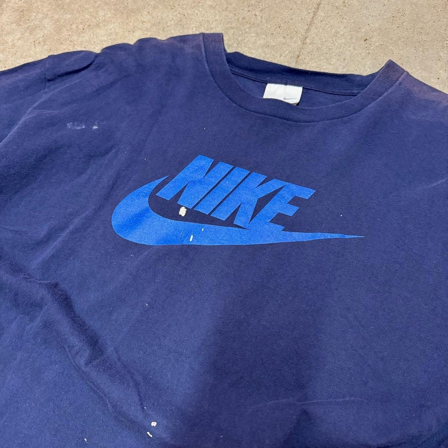 Nike y2k navy tee paint